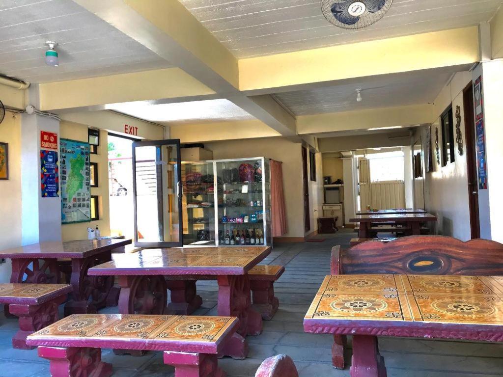 Bridgeview Hotel Laoag Dış mekan fotoğraf